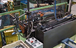 Machine à cintrer les fils